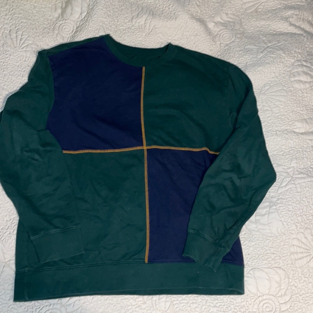 Green and Blue stylish Crewneck